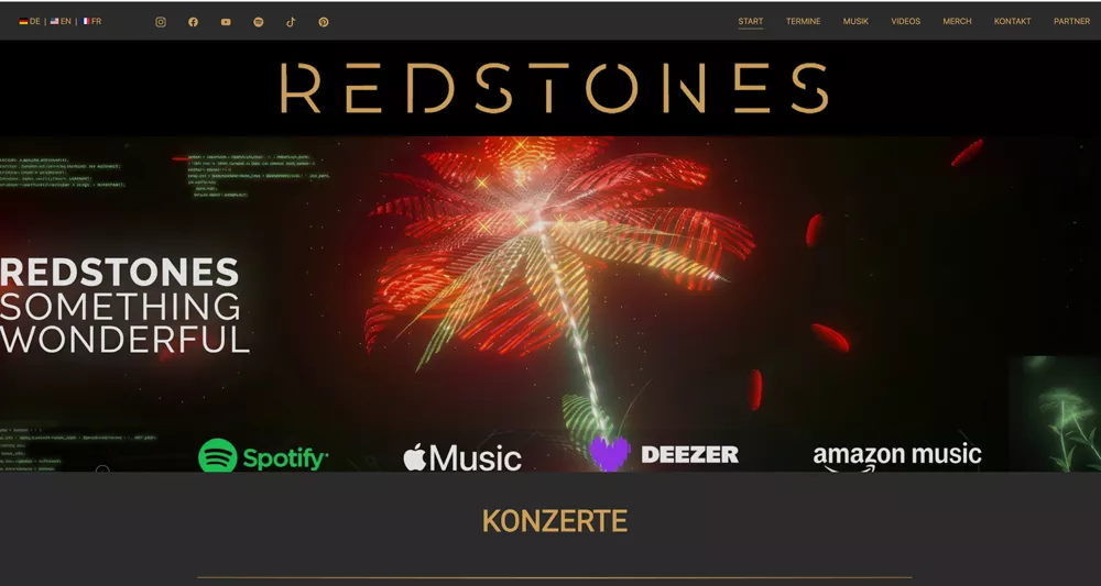 Dreisprachige Musikerwebsite der Band Redstones mit Progressive Web App